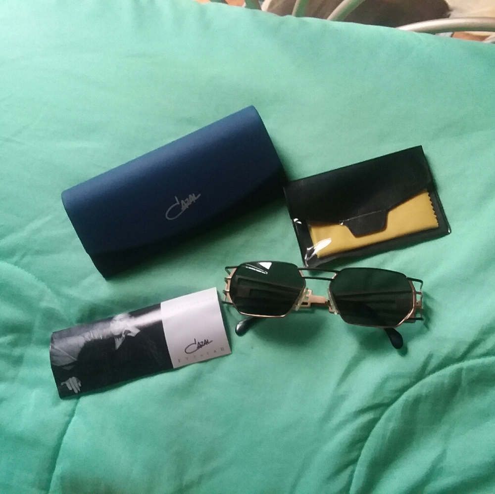 Cazal Mod.980 Col. 302 black gold sunglasses